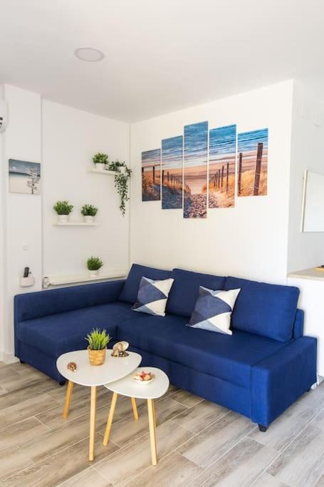 Enjoy La Carihuela Beach At 4 Min.Terrace & Pool. Torremolinos Exterior photo